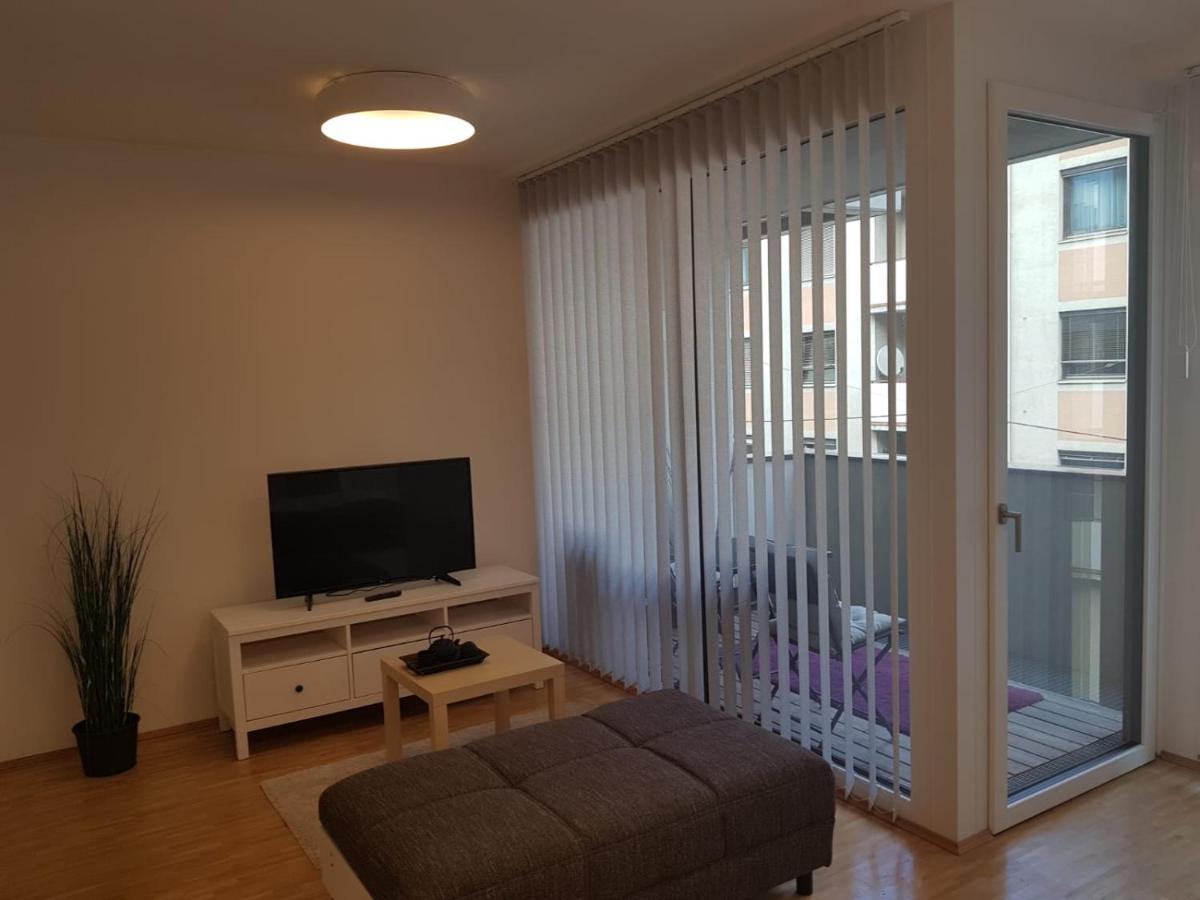 Central Lg Studio Free Parking Graz Luaran gambar