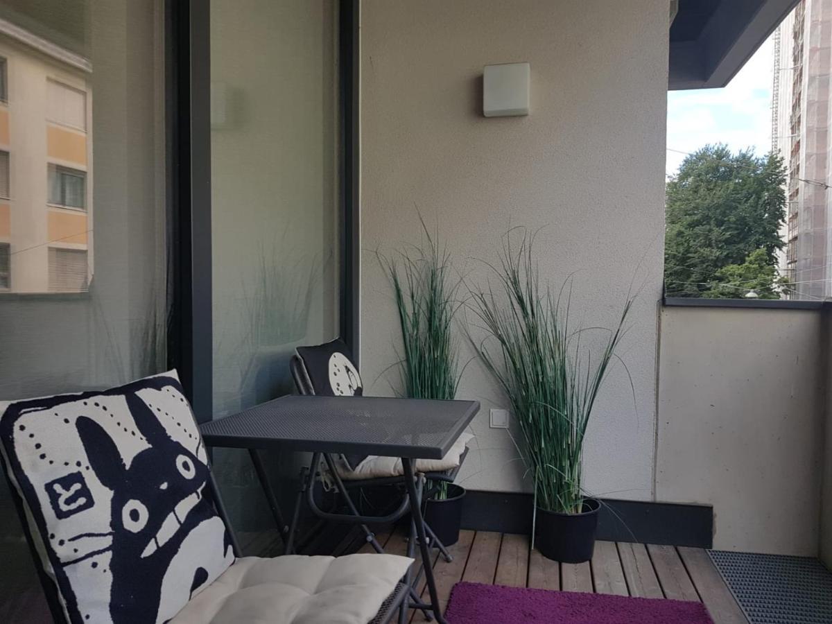 Central Lg Studio Free Parking Graz Luaran gambar